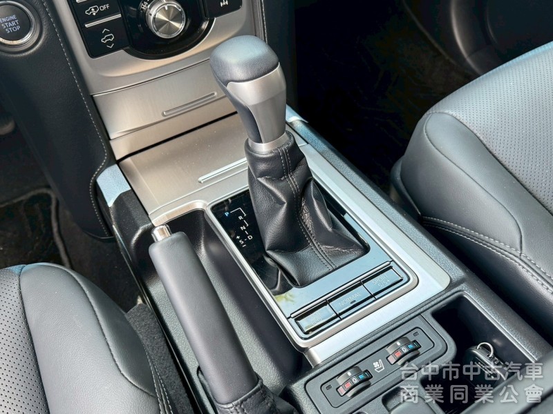 2023 Land Cruiser Prado