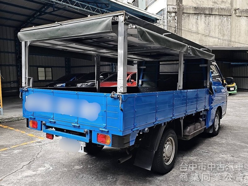 2022 得利卡貨車 跑八萬