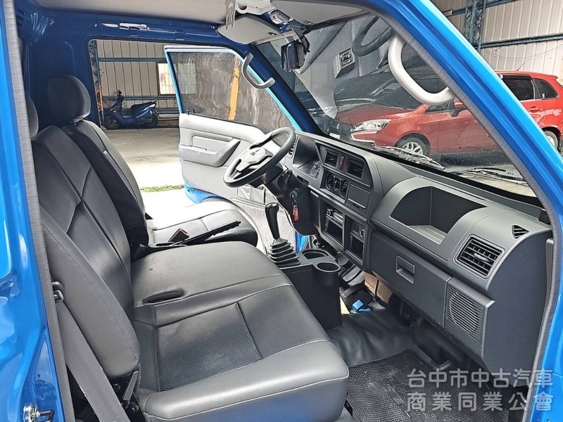 2022 得利卡貨車 跑八萬