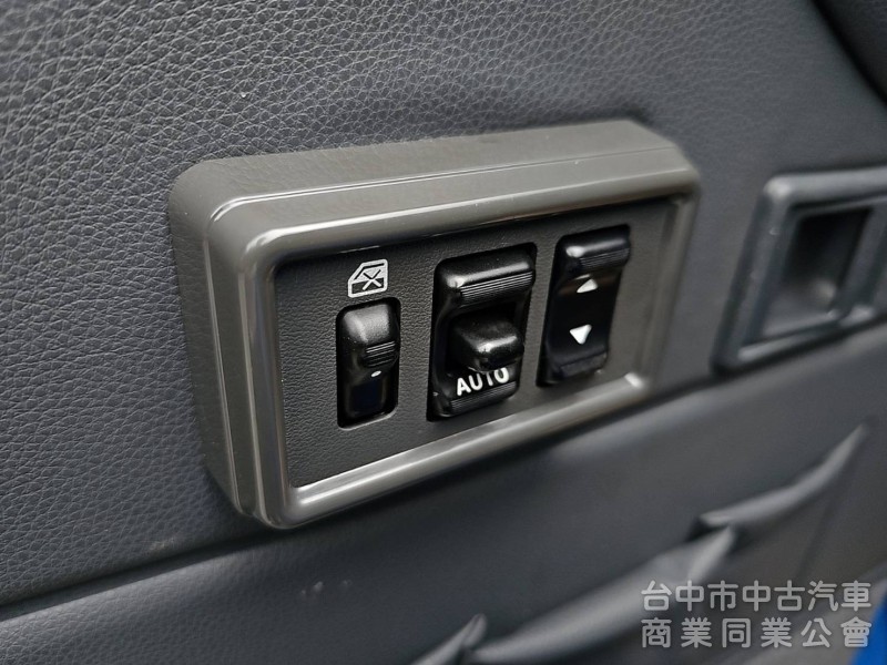 2022 得利卡貨車 跑八萬