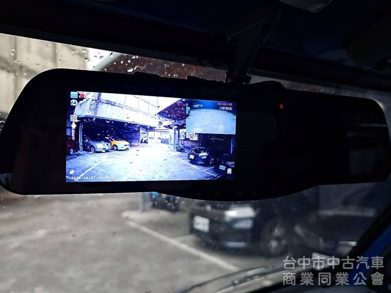 2022 得利卡貨車 跑八萬
