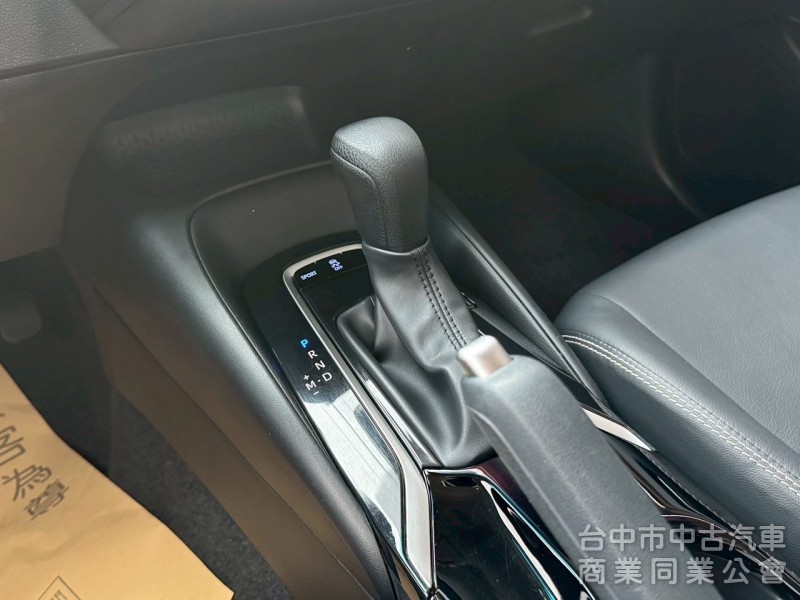 2023 Altis 豪華 跑七萬