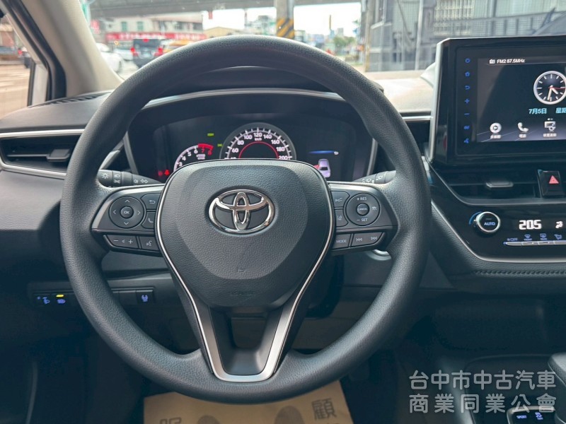 2023 Altis 豪華 跑七萬