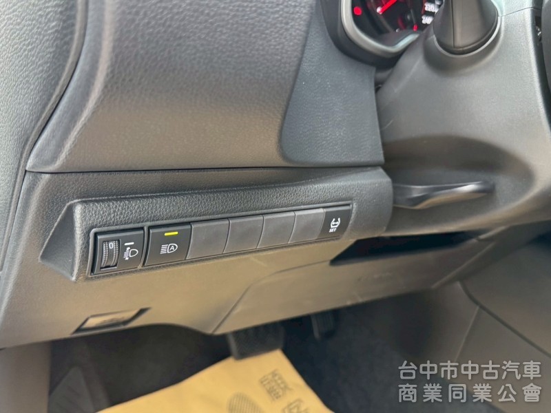 2023 Altis 豪華 跑七萬