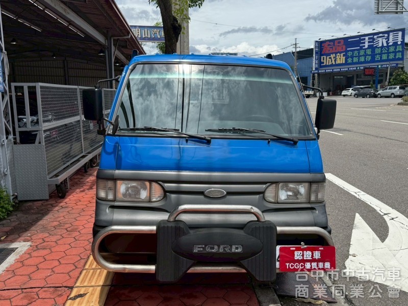 2004 福特載卡多