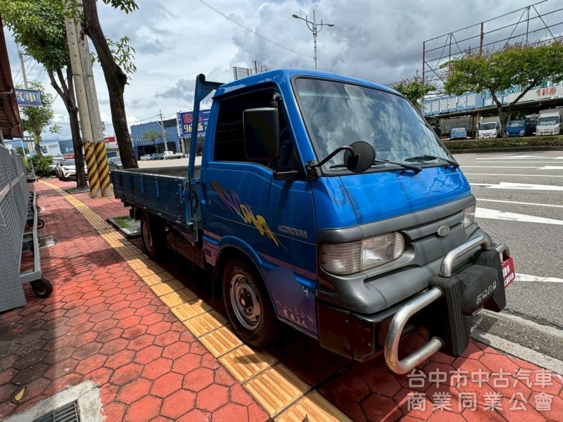 2004 福特載卡多
