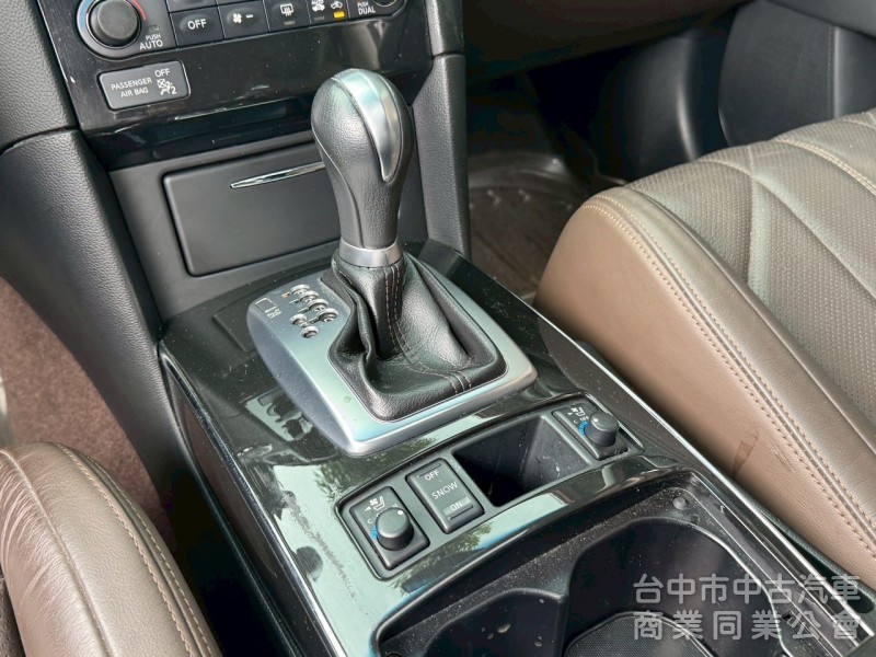 2010 FX35 跑九萬多公里