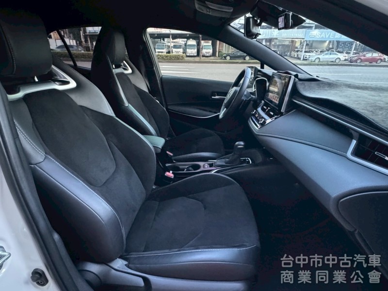 2019 Auris 旗艦