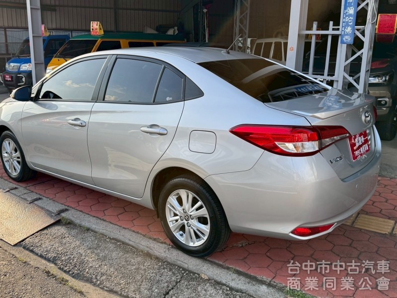 2018 Vios 1.5 經典 跑四萬