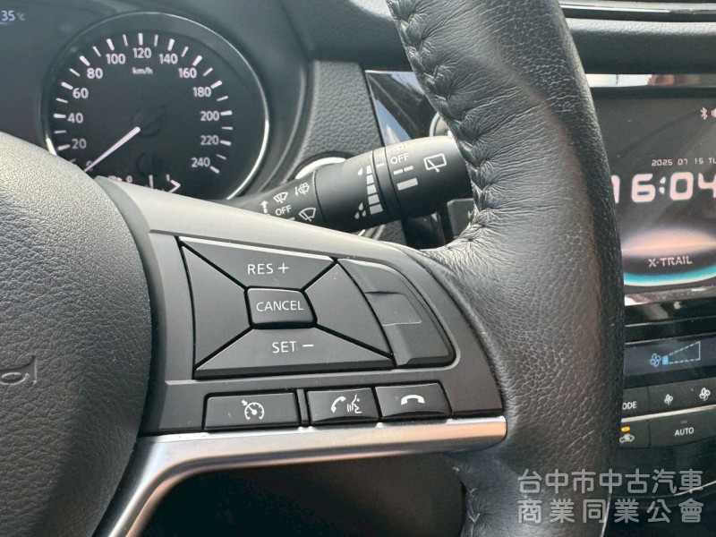 2018 X-Trail 玩美影音版 跑六萬