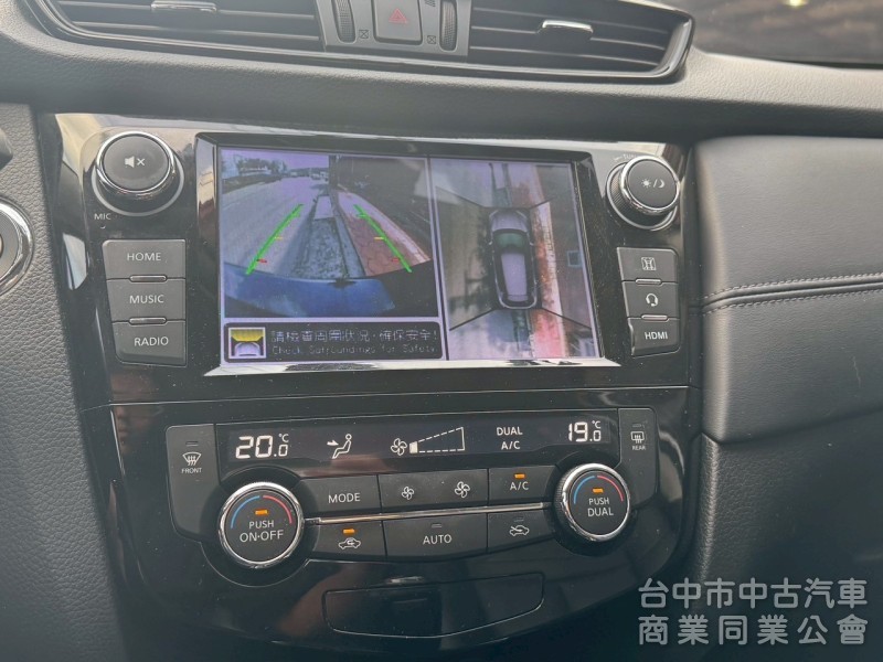 2018 X-Trail 玩美影音版 跑六萬
