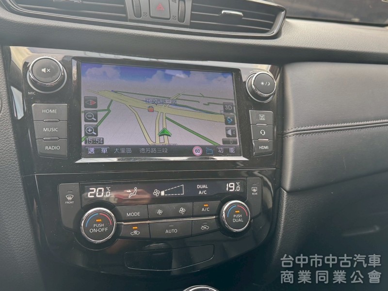 2018 X-Trail 玩美影音版 跑六萬