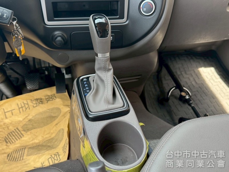 2022 雙廂小霸王 跑三萬
