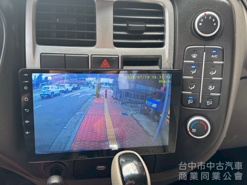 2021 小霸王 自排 標準 跑13萬多公里