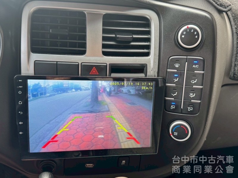 2021 小霸王 自排 標準 跑13萬多公里