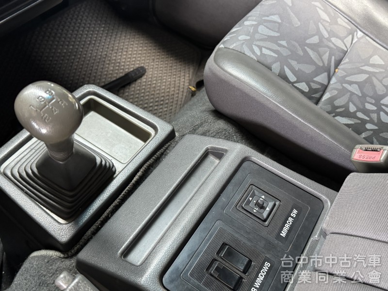 2012 得利卡 廂型車