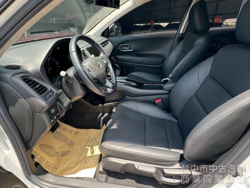 2019 HRV 1.8S 跑七萬多公里