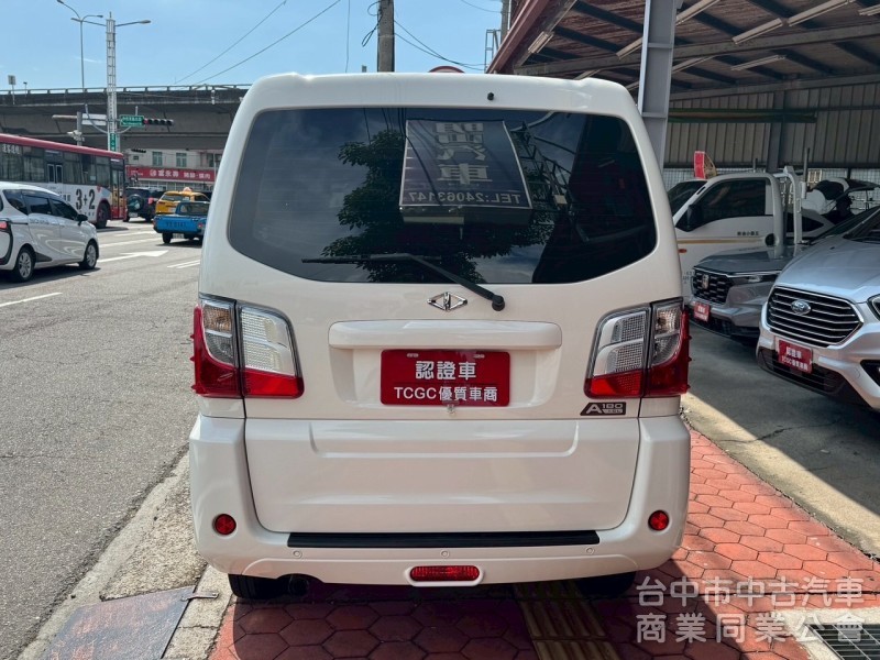 2023 A180 自排 跑九千多公里