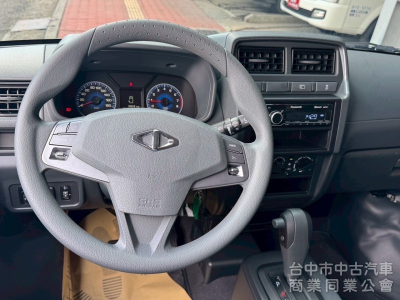 2023 A180 自排 跑九千多公里