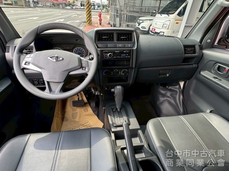 2023 A180 自排 跑九千多公里