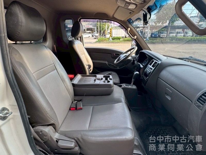 2020 小霸王 自排 大單廂