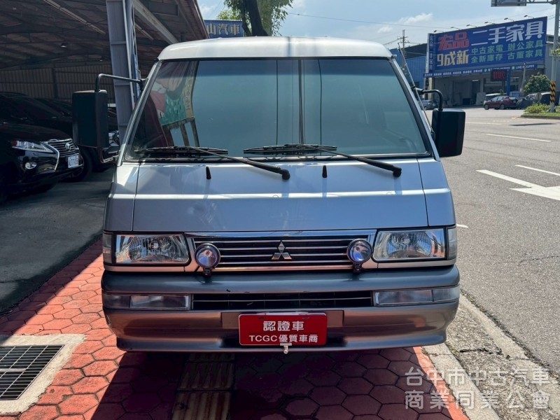 2012 得利卡箱型車