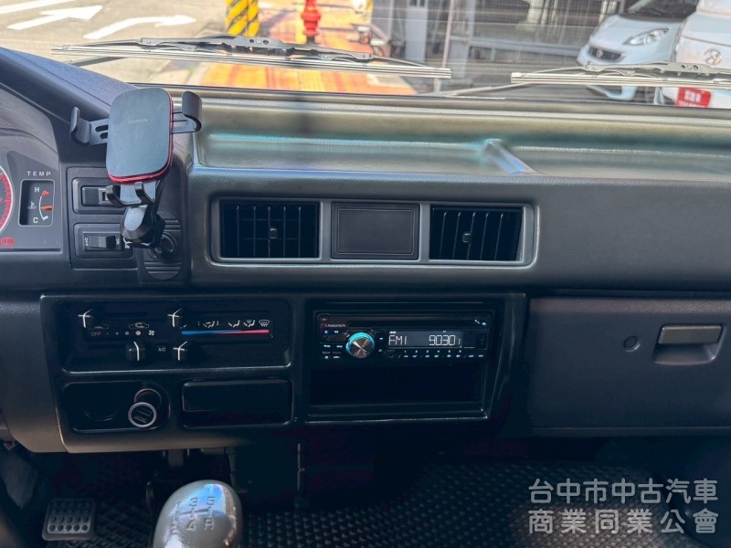 2012 得利卡箱型車