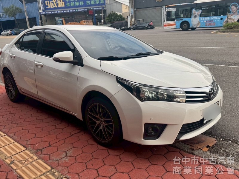 2014 Altis 1.8 跑八萬多公里