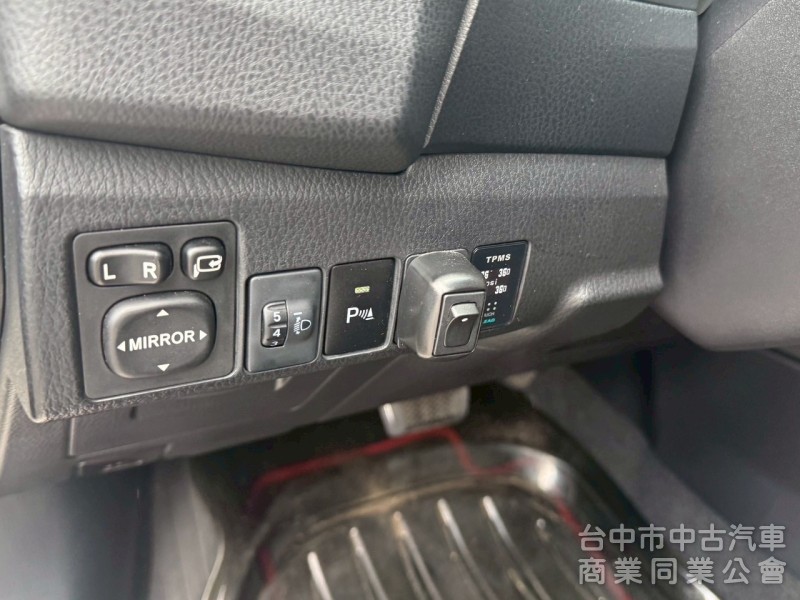 2014 Altis 1.8 跑八萬多公里