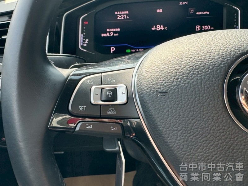 2018 Polo R-Line