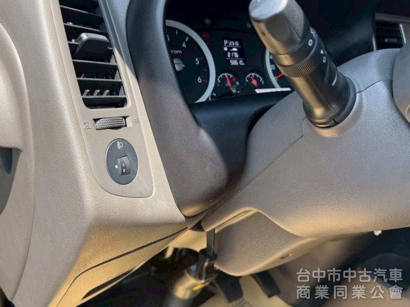 2020 小霸王 自排 免尿素 跑五萬