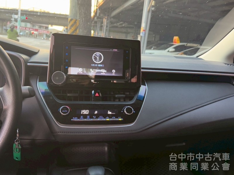 2021 Altis 豪華 跑四萬