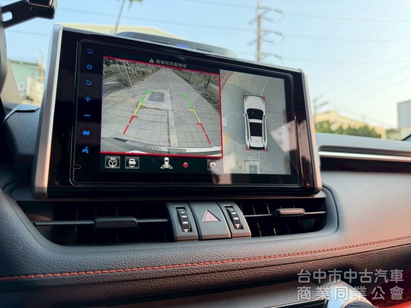 2020 Rav4 4WD跑六萬