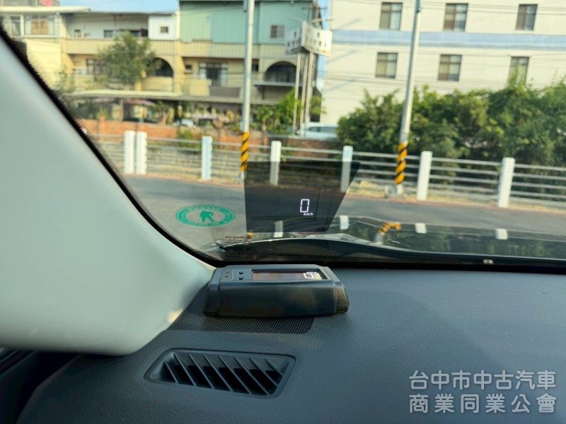 2020 Rav4 4WD跑六萬