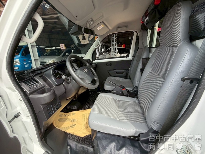 2024 Town Ace 自排貨車帆布