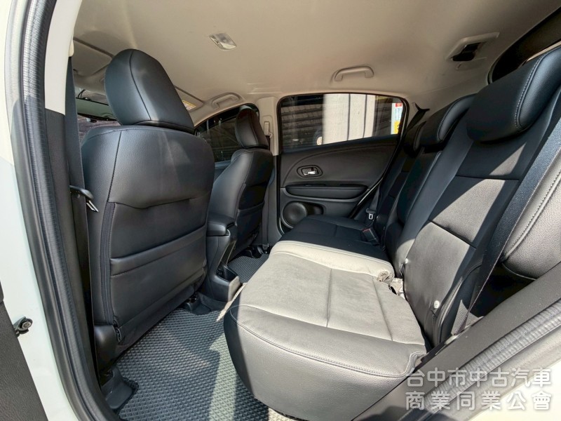 2018 HRV 1.8S 跑八萬多公里