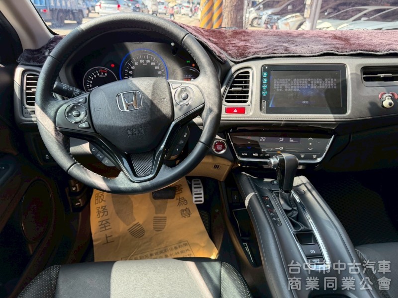 2018 HRV 1.8S 跑八萬多公里