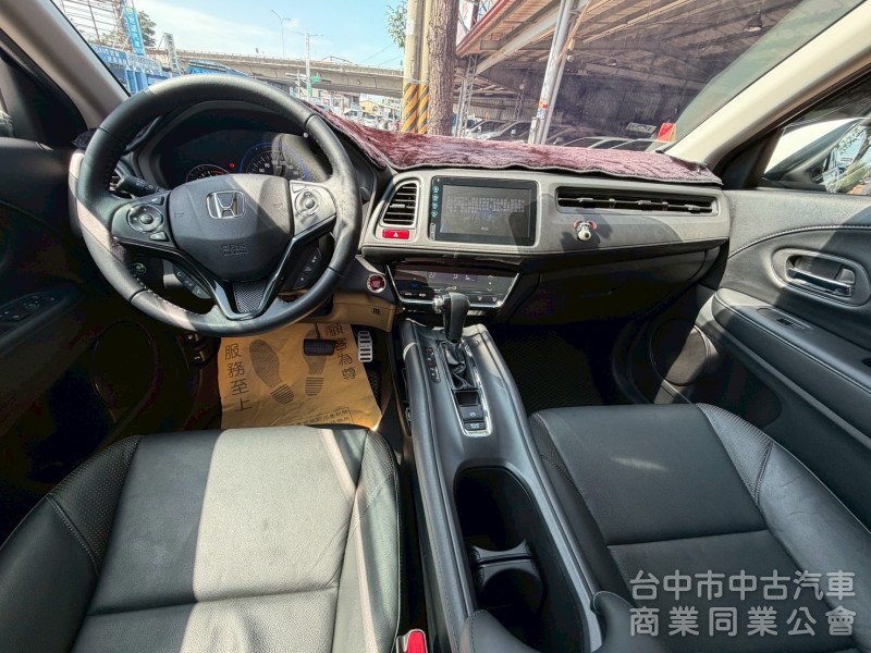 2018 HRV 1.8S 跑八萬多公里