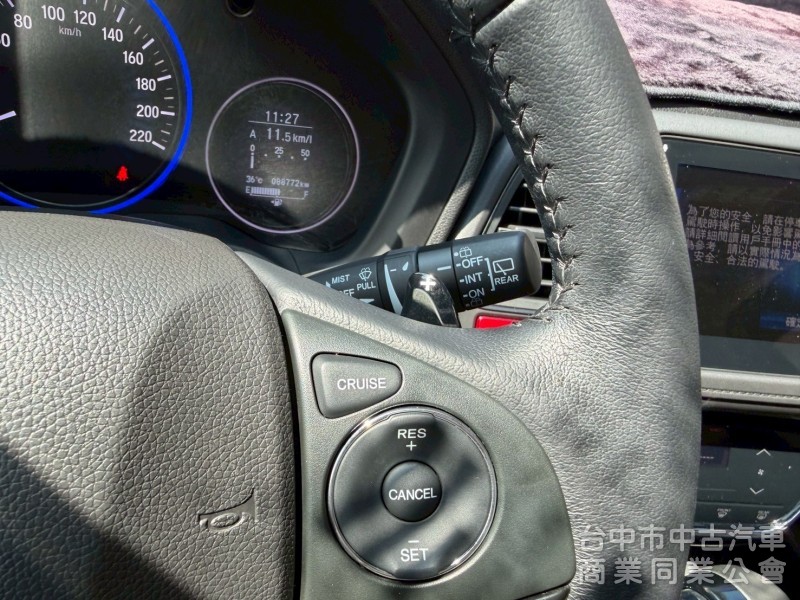 2018 HRV 1.8S 跑八萬多公里