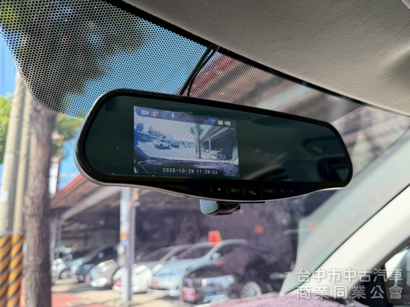 2018 HRV 1.8S 跑八萬多公里