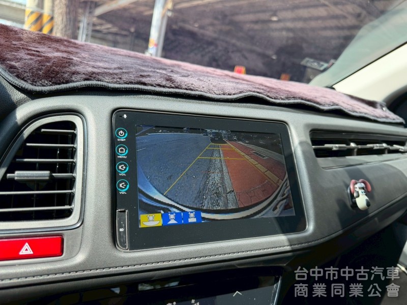 2018 HRV 1.8S 跑八萬多公里