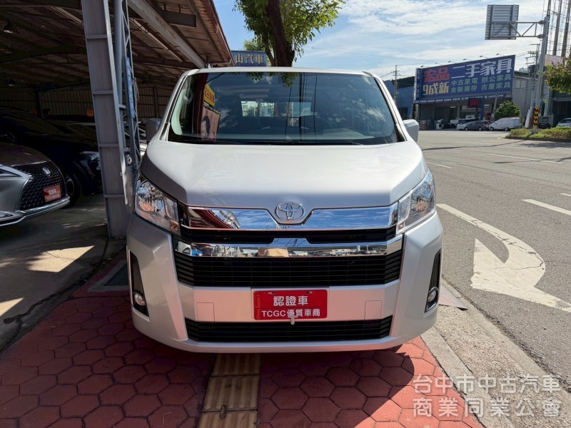 2022 Hiace 跑一萬多公里