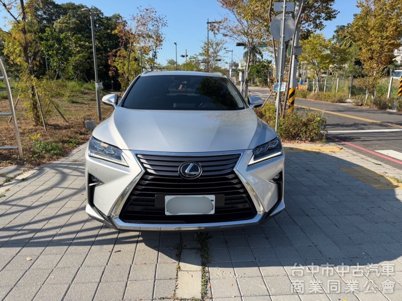 2016 RX200t 跑八萬多