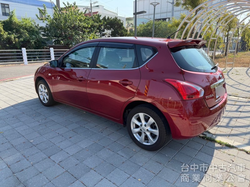 2015 Tiida 跑十三萬多公里