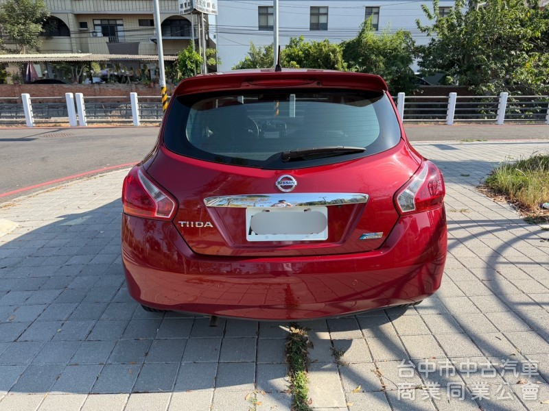 2015 Tiida 跑十三萬多公里