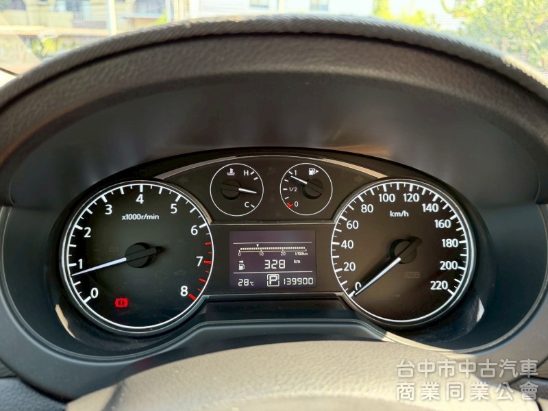 2015 Tiida 跑十三萬多公里