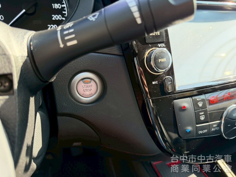 2015 Tiida 跑十三萬多公里