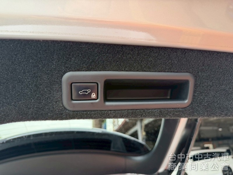 2016 RX200t 跑八萬多公里