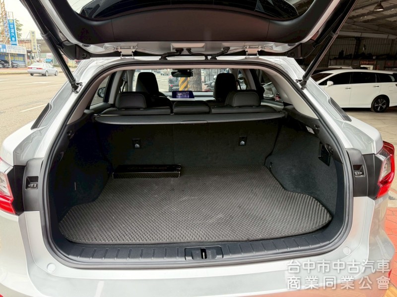 2016 RX200t 跑八萬多公里