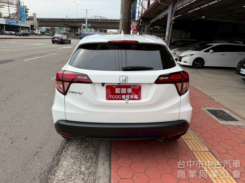 2018 HRV 1.8S 跑9萬多公里